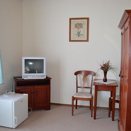 Nosztalgia Hotel 巴拉顿扎佐 外观 照片